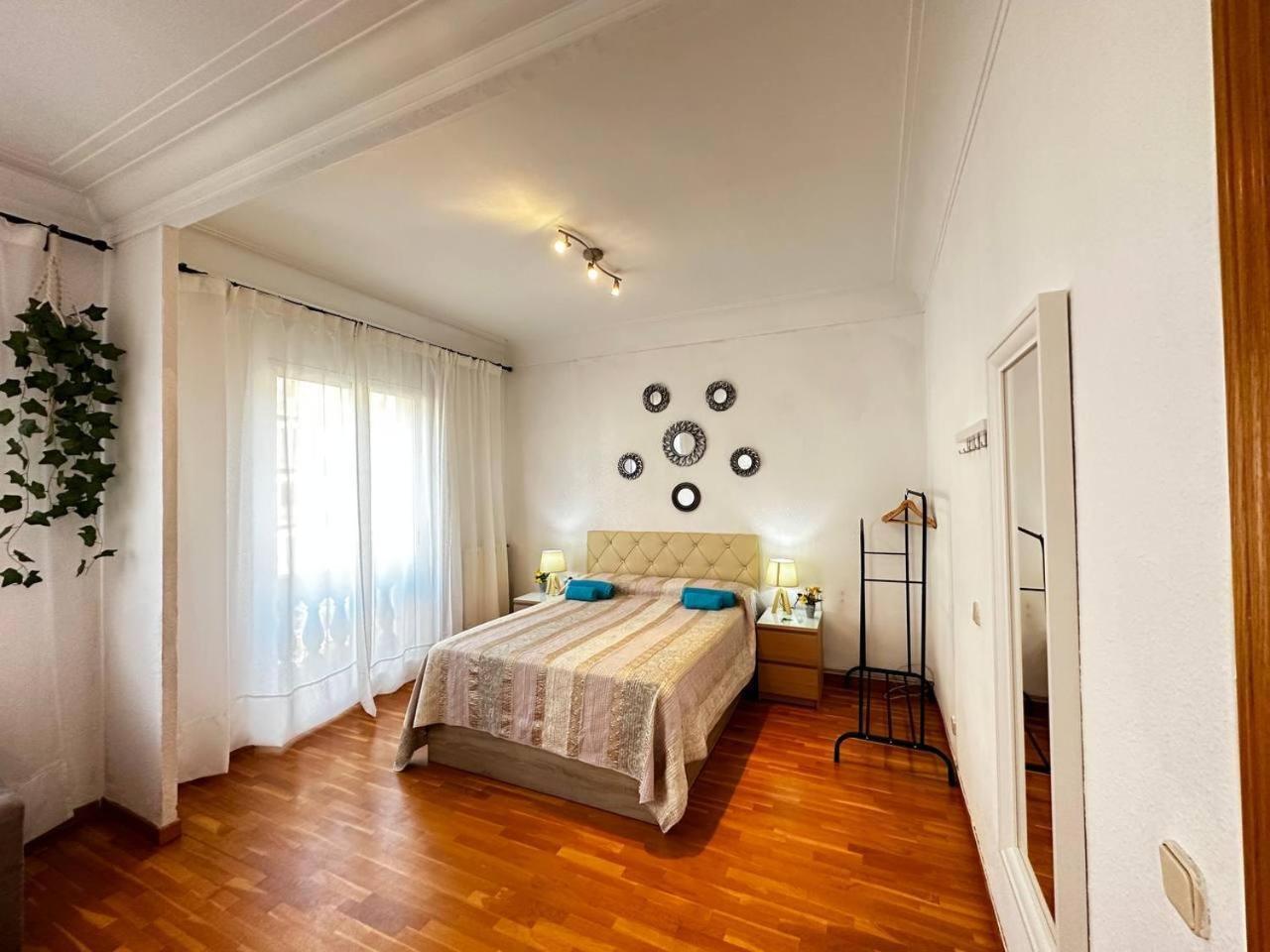 Habitaciones Acogedoras Barcelona Exterior photo