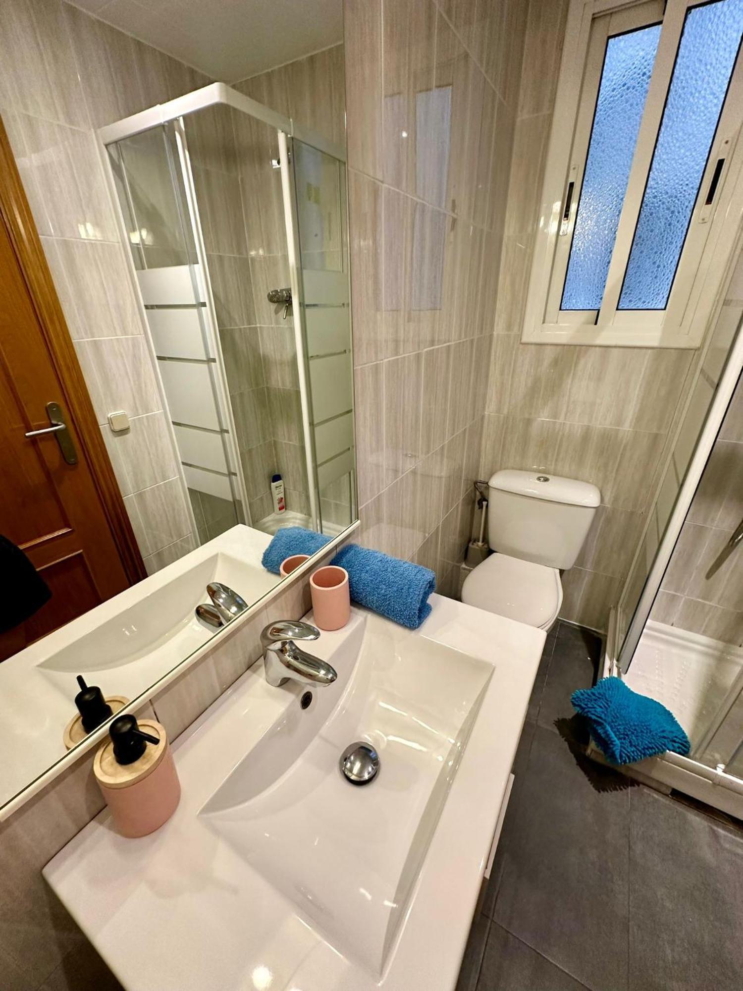 Habitaciones Acogedoras Barcelona Exterior photo